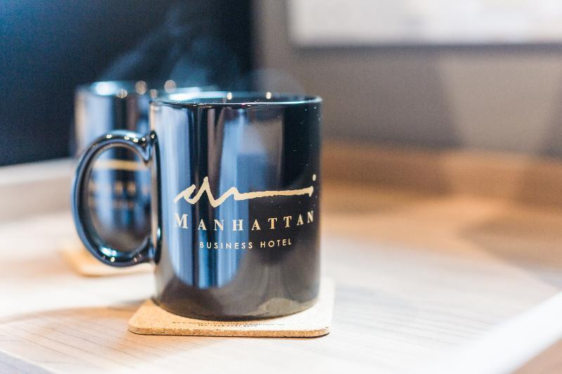 Manhattan Business Hotel Ttdi Куала Лумпур Екстериор снимка