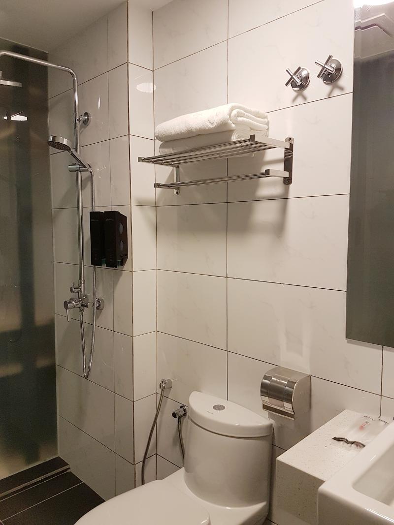 Manhattan Business Hotel Ttdi Куала Лумпур Екстериор снимка